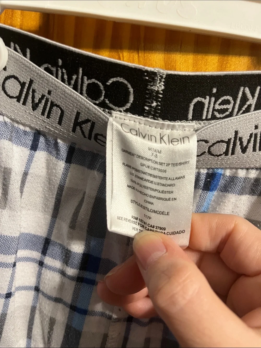 Boys Calvin Klein Gray Short-Sleeve & Shorts Pajama Set Size M (7/8)